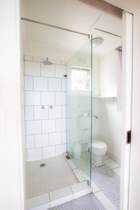 Serene Hide-Away With Ocean Views. Cape Town Bagian luar foto